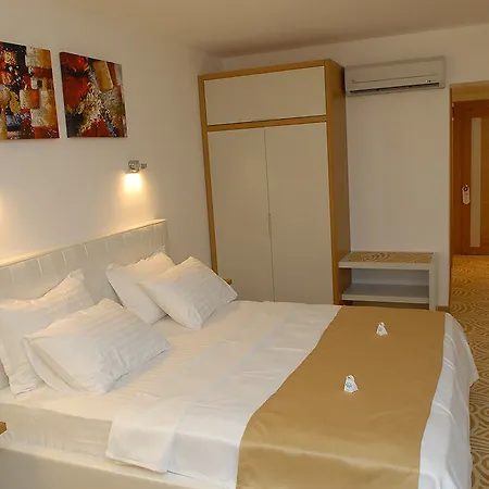 Hotel Egge Çeşme
